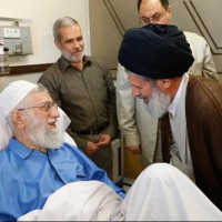 عيادة العلماء والشخصيات للإمام الخامنئي حفظه الله في المستشفى